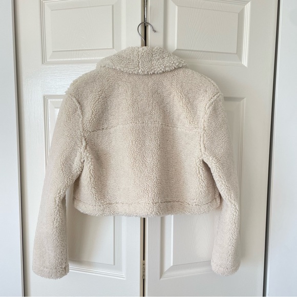 Zara Sherpa Cropped Jacket - Picture 3 of 6